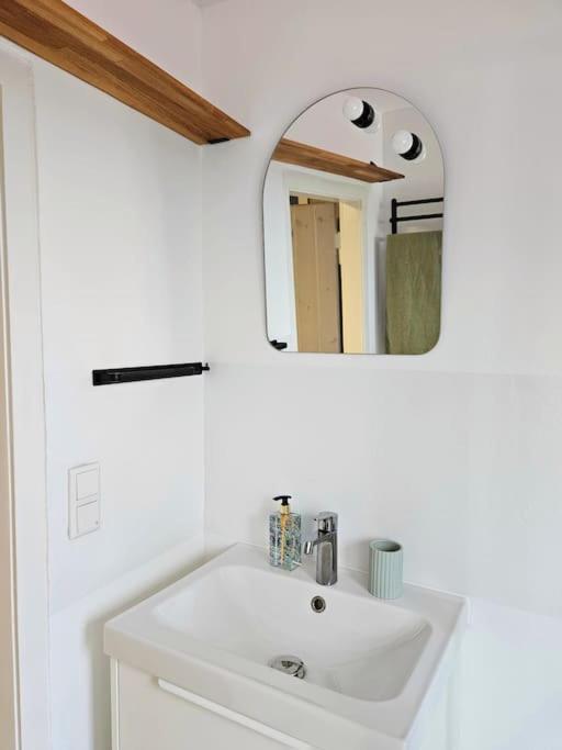 Dachnest Mit Terasse & Sauna Oerlinghausen Luaran gambar